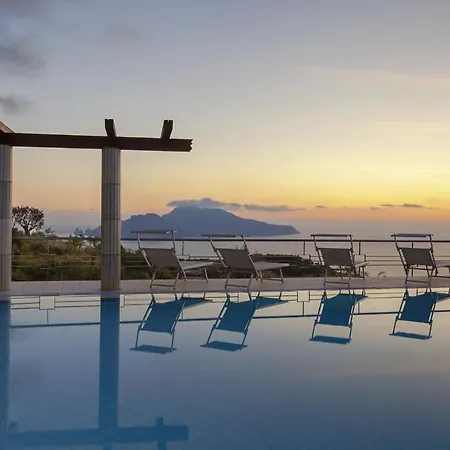 Villa - Elia Massa Lubrense